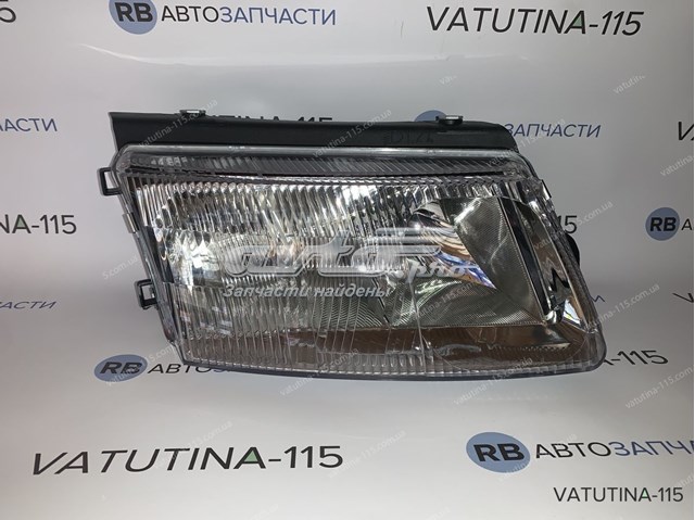 Правая блок фара 201143052 TYC