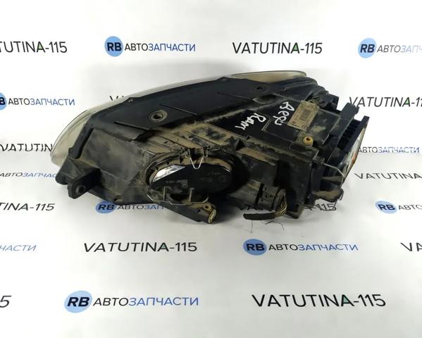 Фара правая 3C0941754G VAG