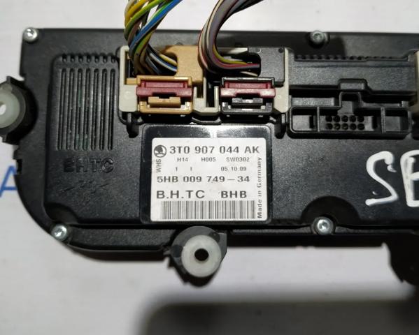 3T0907044AK VAG Блок управления режимами отопления/кондиционирования купить в Запорожье