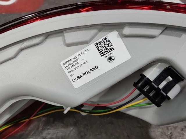 3T5945095A VAG Фонарь задний левый внешний купить в Ирпень
