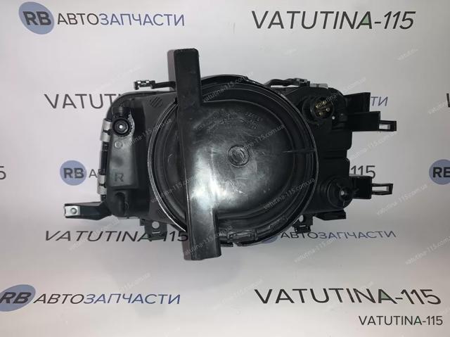 Правая блок фара Audi 80 B4