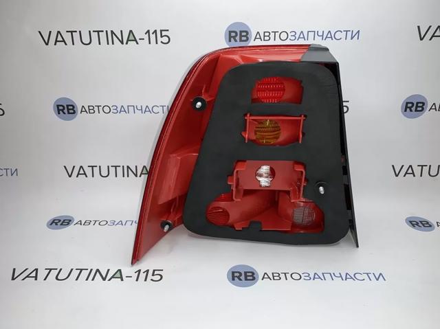 4411931RUECR Задний фонарь купить Тернополь