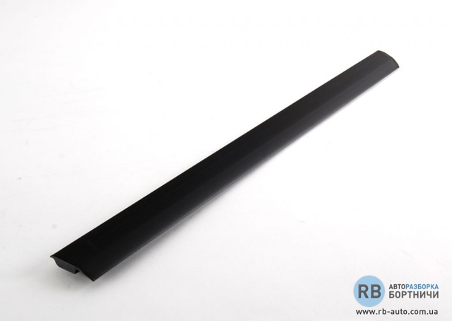 Молдинг задней правой двери, нижний 4A085397001C VAG