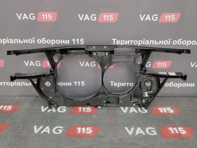 VAG 4B0805588G Рамка радиатора в наличии Каменское
