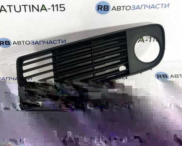 4B0807681S01C Заглушка (решетка) противотуманных фар бампера переднего левая купить Киев