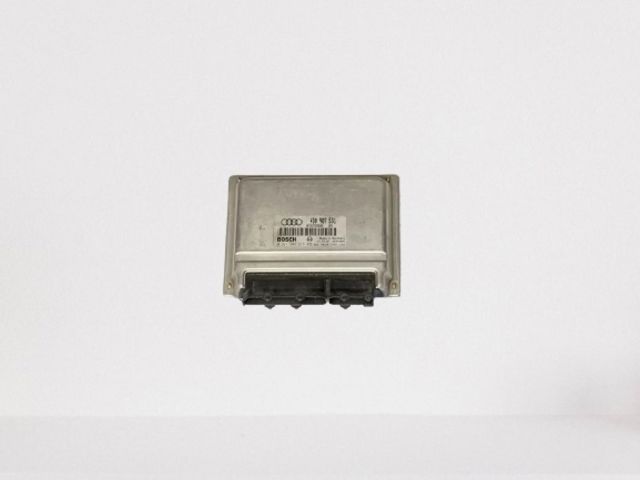 ЭБУ двигателем 4D0907551 VAG