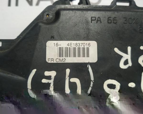 Замок передней пассажирской двери Ауди А8 D3