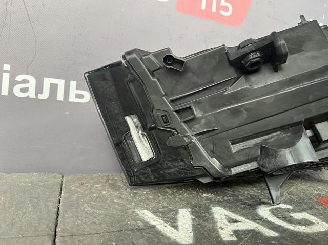 4M0941044B VAG Правая фара купить в Львов