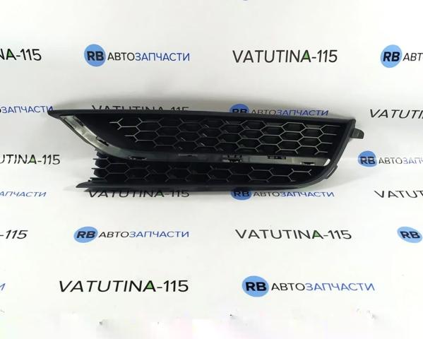 VAG 561853665E9B9 Решетка бампера переднего левая в наличии Одесса