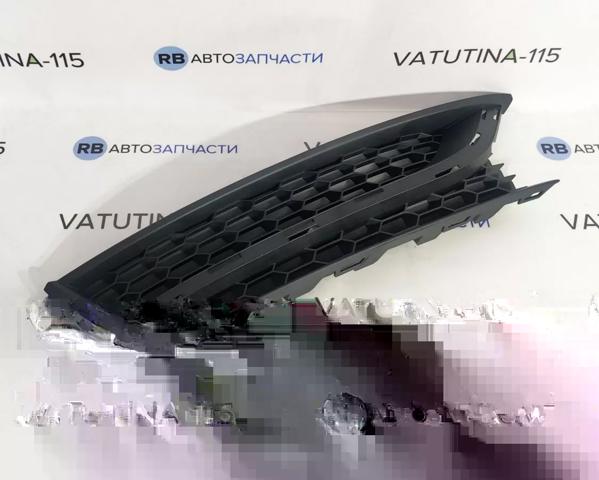 561853666C9B9 Решетка бампера переднего правая купить Каменское
