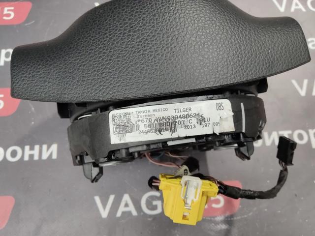 VAG 561880201AA81U Подушка безопасности водителя в наличии Николаев