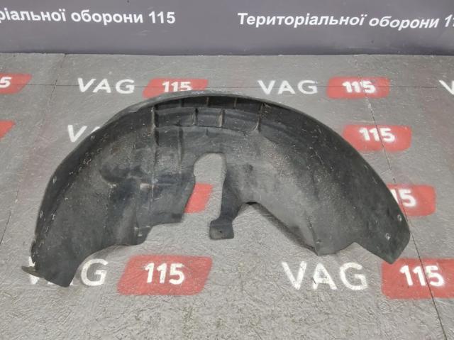 VAG 5C6810972B Подкрылок задний правый в наличии Киев