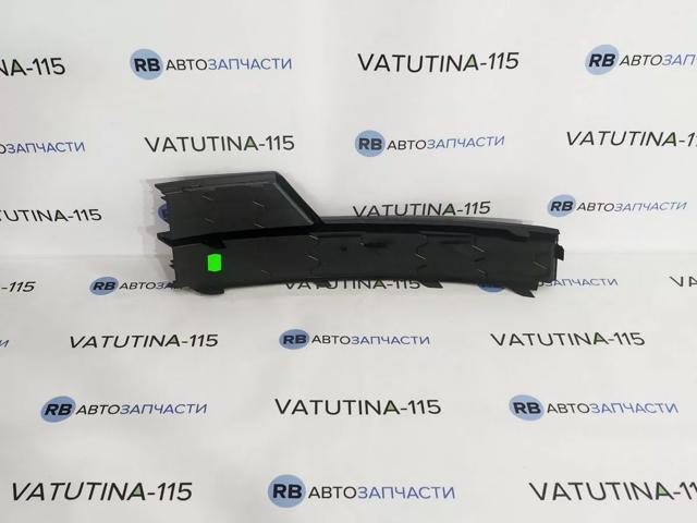 VAG 5E0807682F9B9 Заглушка (решетка) противотуманных фар бампера переднего правая в наличии Тернополь