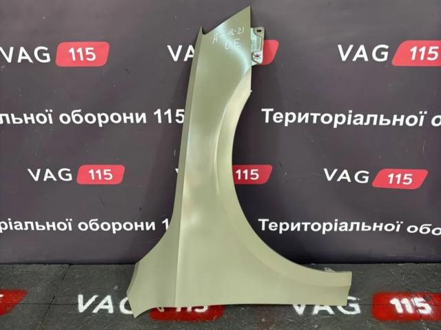 5E0821106C Крыло переднее правое купить Черкассы