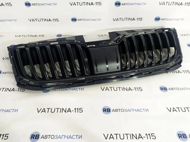VAG 5E0853653A9B9 Решетка радиатора в наличии Львов