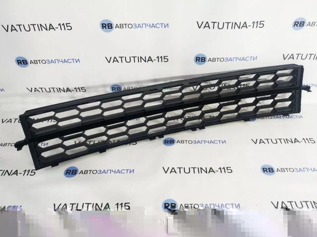 5E08536779B9 VAG Решетка бампера переднего центральная купить в Чернигов