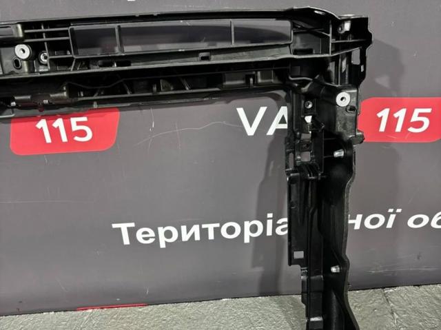 5G0805588R Суппорт радиатора в сборе (монтажная панель крепления фар) купить Каменское