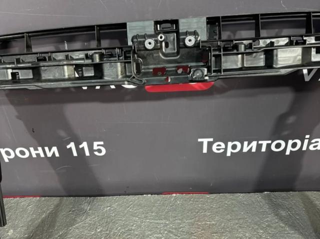 5G0805588R VAG Суппорт радиатора в сборе (монтажная панель крепления фар) купить в Хмельницкий
