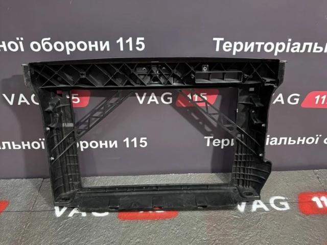 5JA805588N VAG Рамка радиатора купить в Николаев