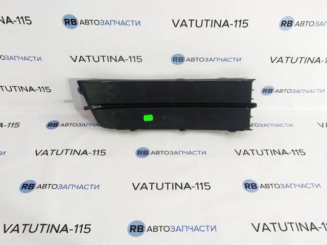 VAG 5JA8073679B9 Заглушка (решетка) противотуманных фар бампера переднего левая в наличии Киев
