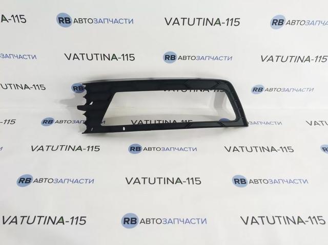5JA8076829B9 Решетка бампера переднего правая купить Львов
