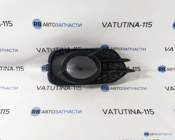 5N0853666G9B9 VAG Заглушка (решетка) противотуманных фар бампера переднего правая купить в Ровно