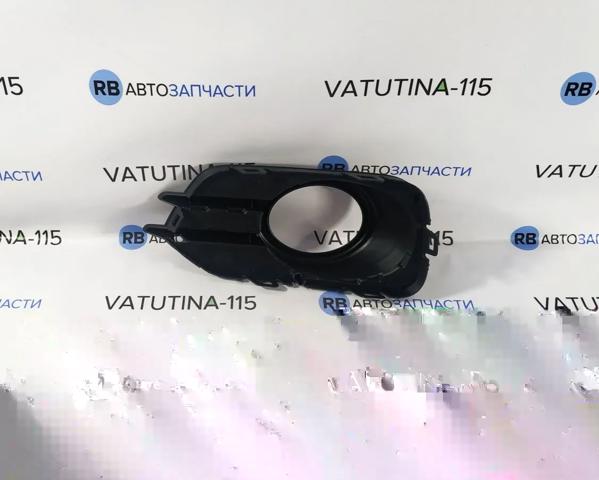 5N0853666G9B9 Заглушка (решетка) противотуманных фар бампера переднего правая купить Львов