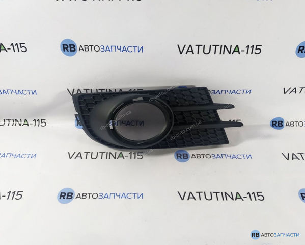 VAG 5N0853666H9B9 Заглушка (решетка) противотуманных фар бампера переднего правая в наличии Тернополь