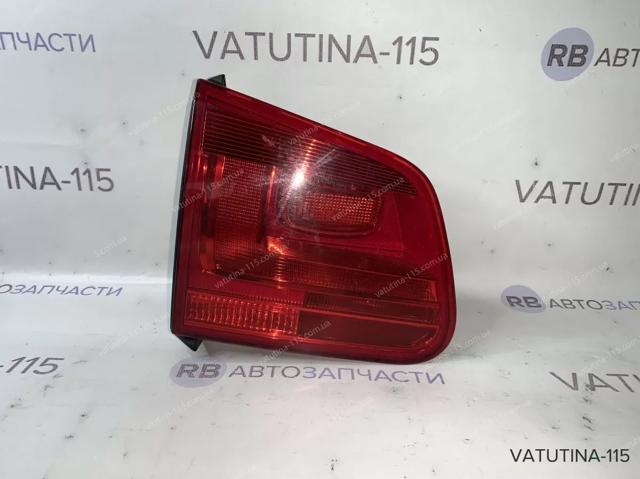 Задняя левая внутренняя фара 5N0945093J VAG