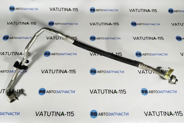 Шланг кондиционера, от заднего испарителя к компрессору 5Q0820743M VAG