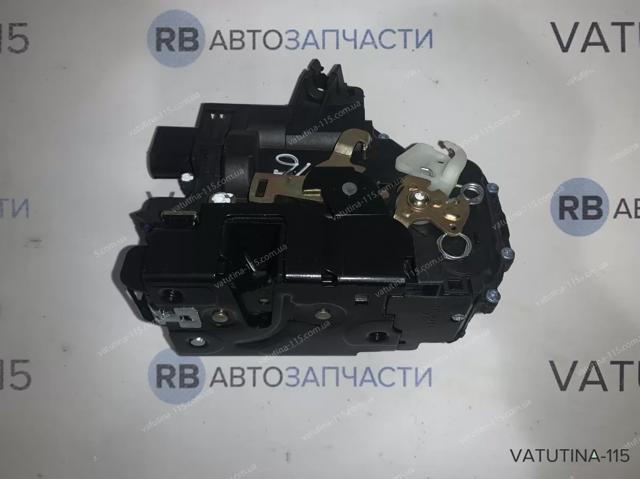 4MAX 601001020422P Замок двери передней правой в наличии Полтава