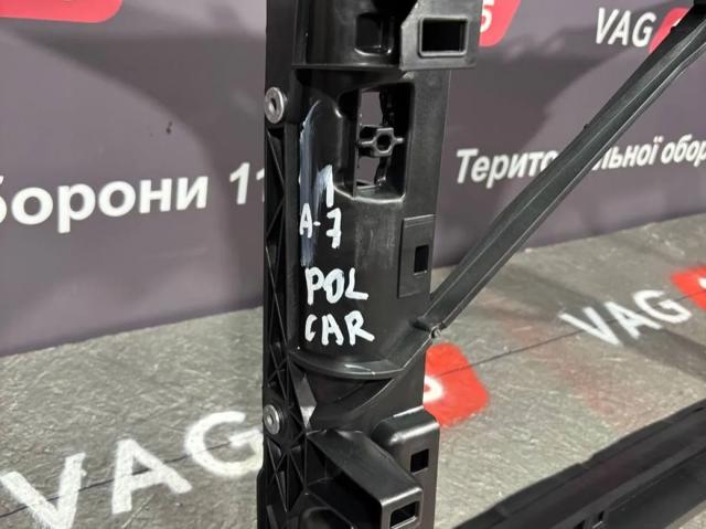 69C104 Суппорт радиатора в сборе (монтажная панель крепления фар) купить Сумы