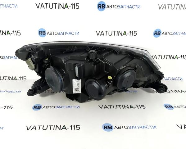 VAG 6V1941015 Левая фара в наличии Киев