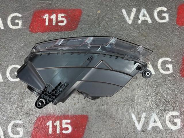 MAGNETI MARELLI 711307024255 Правая фара в наличии Киев