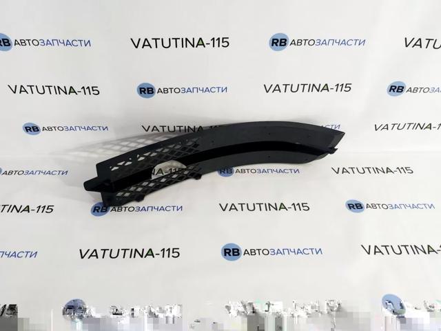 7M3853684B01C Заглушка (решетка) противотуманных фар бампера переднего правая купить Каменское