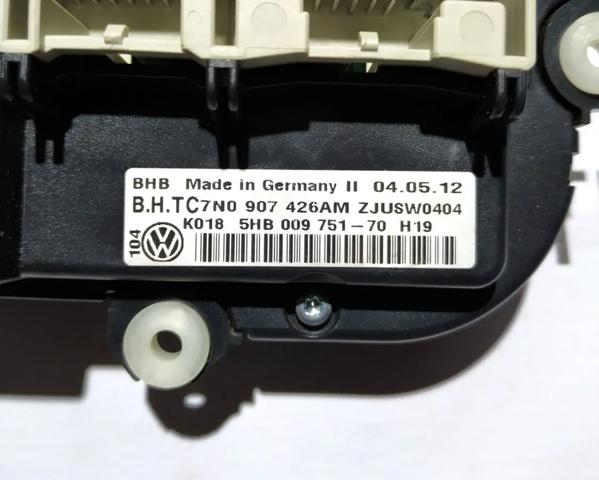 Регулятор вентилятора отопителя Volkswagen Golf 6