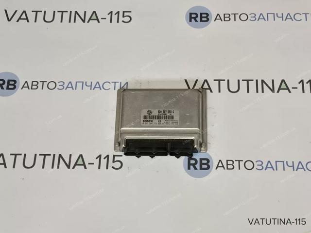 ЭБУ двигателем 8D0907558G VAG