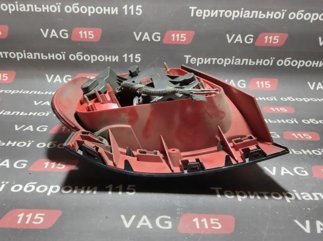 8D0945112A Задний фонарь купить Тернополь