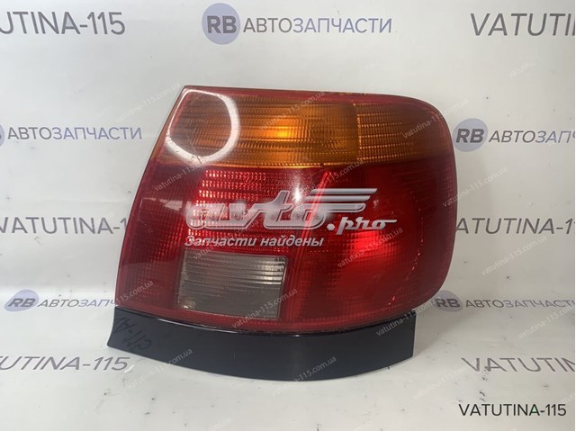 8D0945112A VAG Фонарь задний правый купить в Николаев