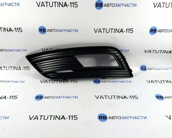 VAG 8K0807681K01C Заглушка (решетка) противотуманных фар бампера переднего левая в наличии Ровно