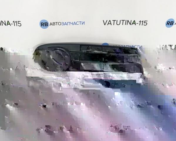 8K0807682A01C VAG Решетка бампера переднего внутренняя правая купить в Киев