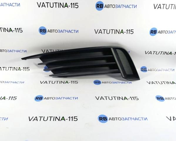 VAG 8V58076819B9 Заглушка (решетка) противотуманных фар бампера переднего левая в наличии Украина