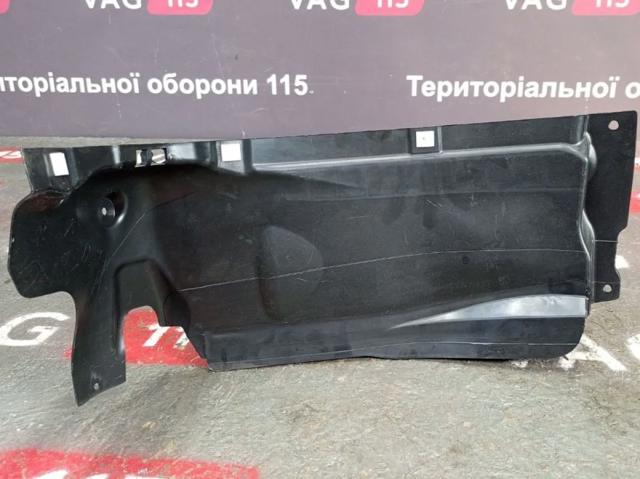 8W6853888Q Подкрылок крыла переднего правый передний купить Украина