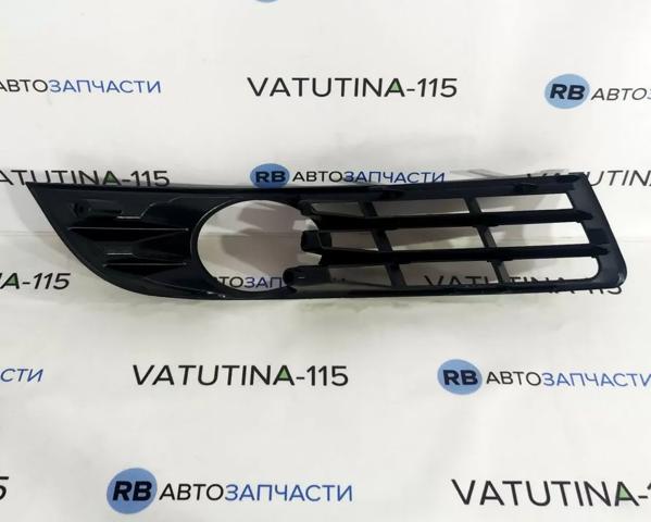 Решетка противотуманных фар левая FP7407993 FPS