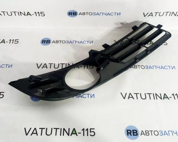 FPS FP7407993 Заглушка (решетка) противотуманных фар бампера переднего левая в наличии Ровно