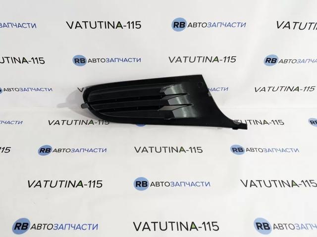 Заглушка противотуманок, левая FP7411911 FPS
