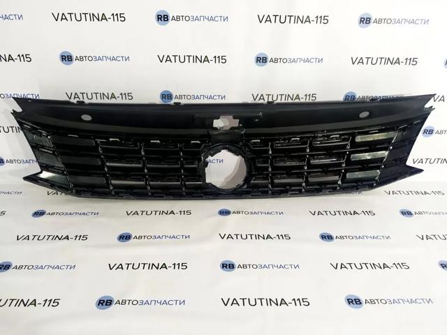 FP7442990 Решетка радиатора купить Сумы