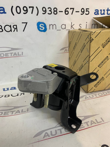 Правая опора двигателя 123050D021 TOYOTA