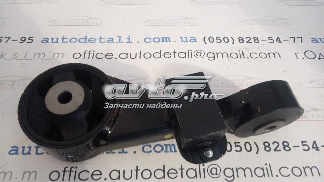 Подушка двигателя правая верхняя 1236336080 TOYOTA
