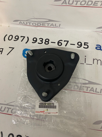 Опора стойки амортизатора переднего 4860942070 TOYOTA